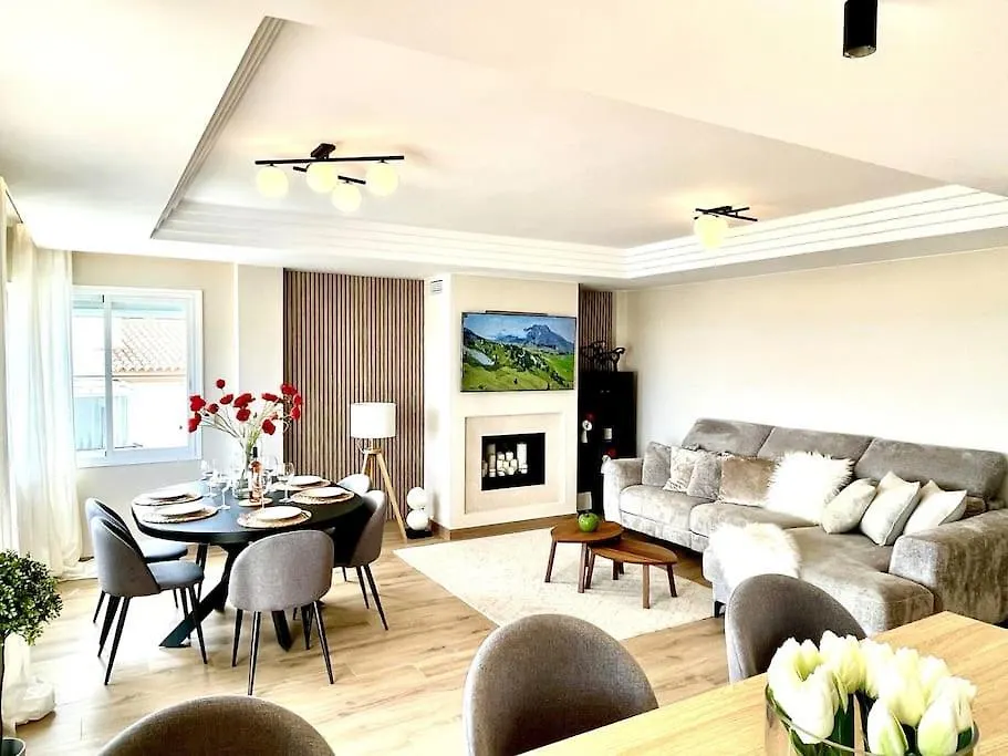Modern Holiday Home & Panoramic Views 米哈斯 西班牙